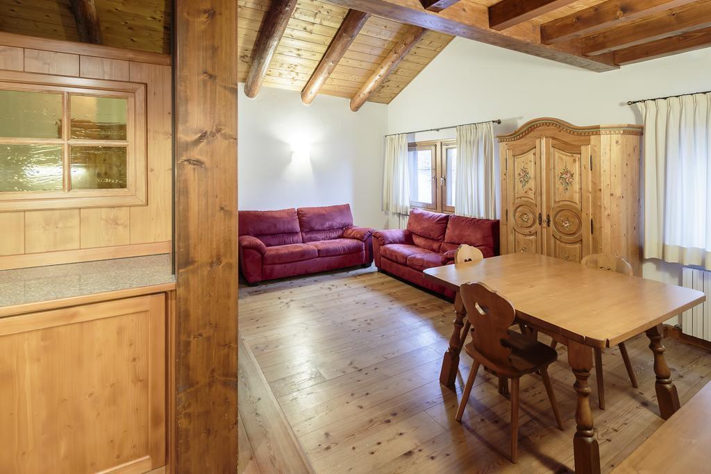 Villa Lacedel - Stayincortina Cortina dʼAmpezzo Oda fotoğraf