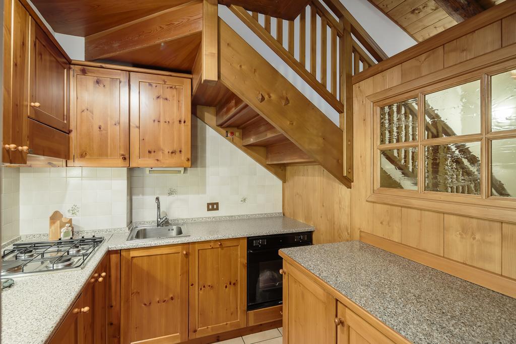 Villa Lacedel - Stayincortina Cortina dʼAmpezzo Oda fotoğraf